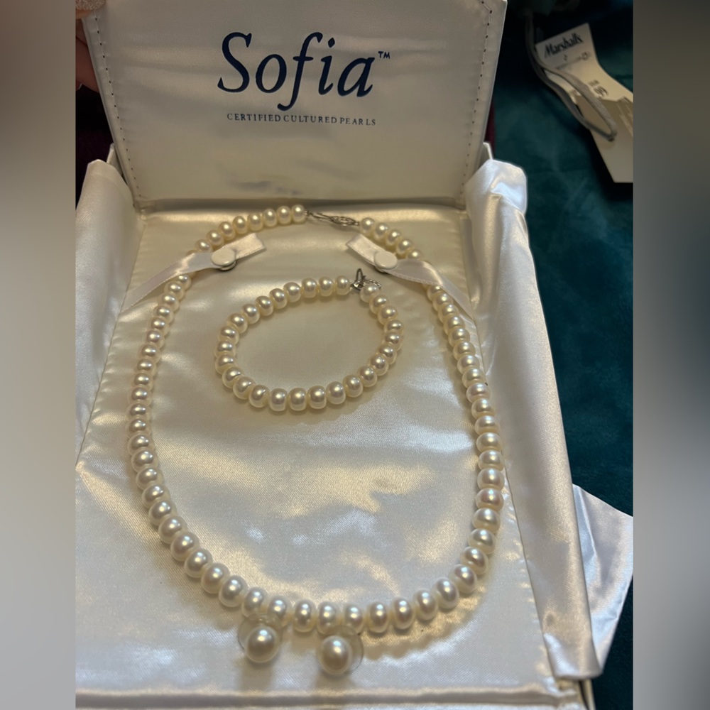 Pearls! Used once.